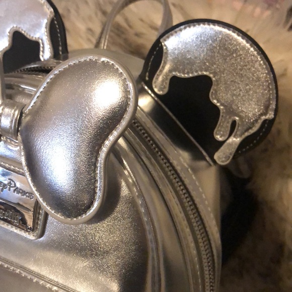 Anniversary Edition🎆:Loungefly Disney parks silver metallic drips ears backpack - Picture 5 of 10